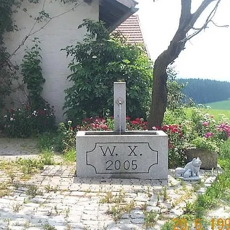 Ferienhof-weiss Appartement
